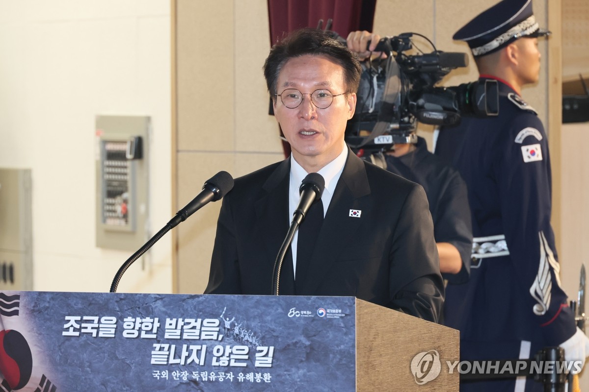 金총리, 광복80주년 기념예배 참석 "韓 민주주의, 세계가 주목"