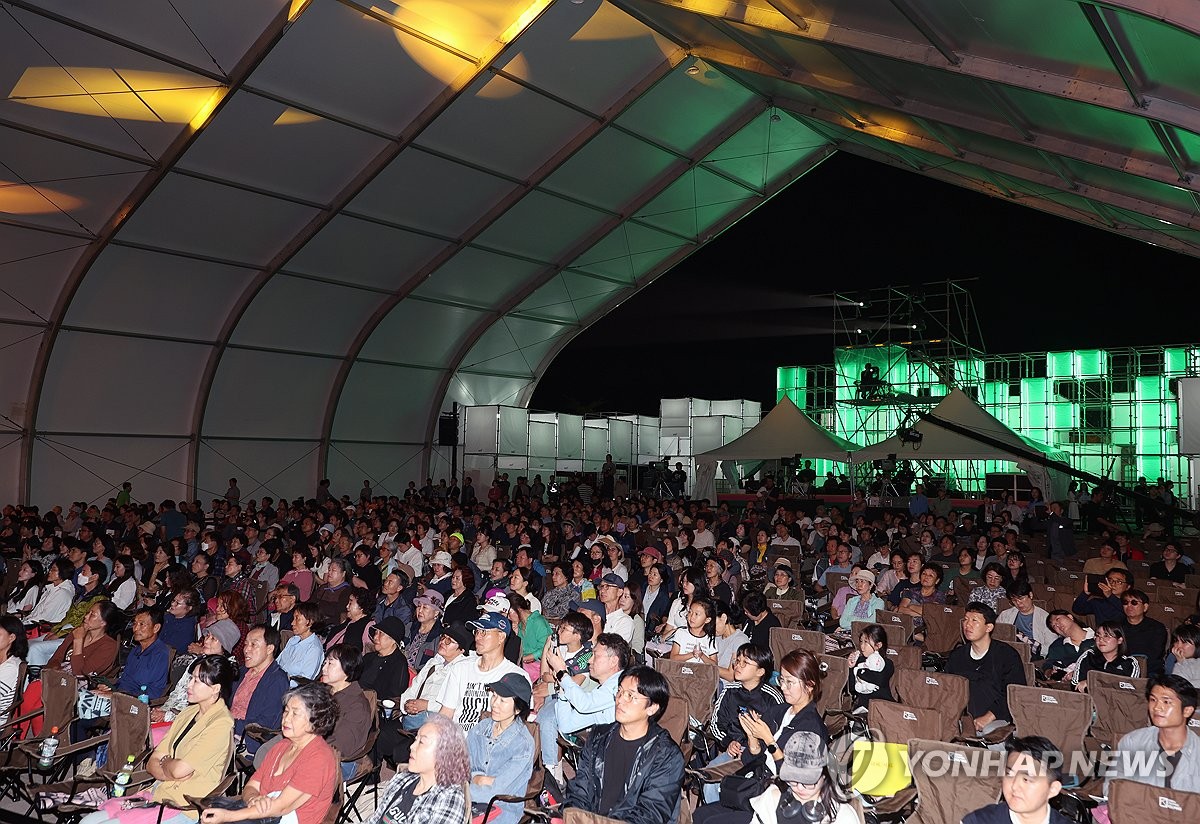 제10회 울산울주세계산악영화제 주말 맞아 영화·행사 '풍성'