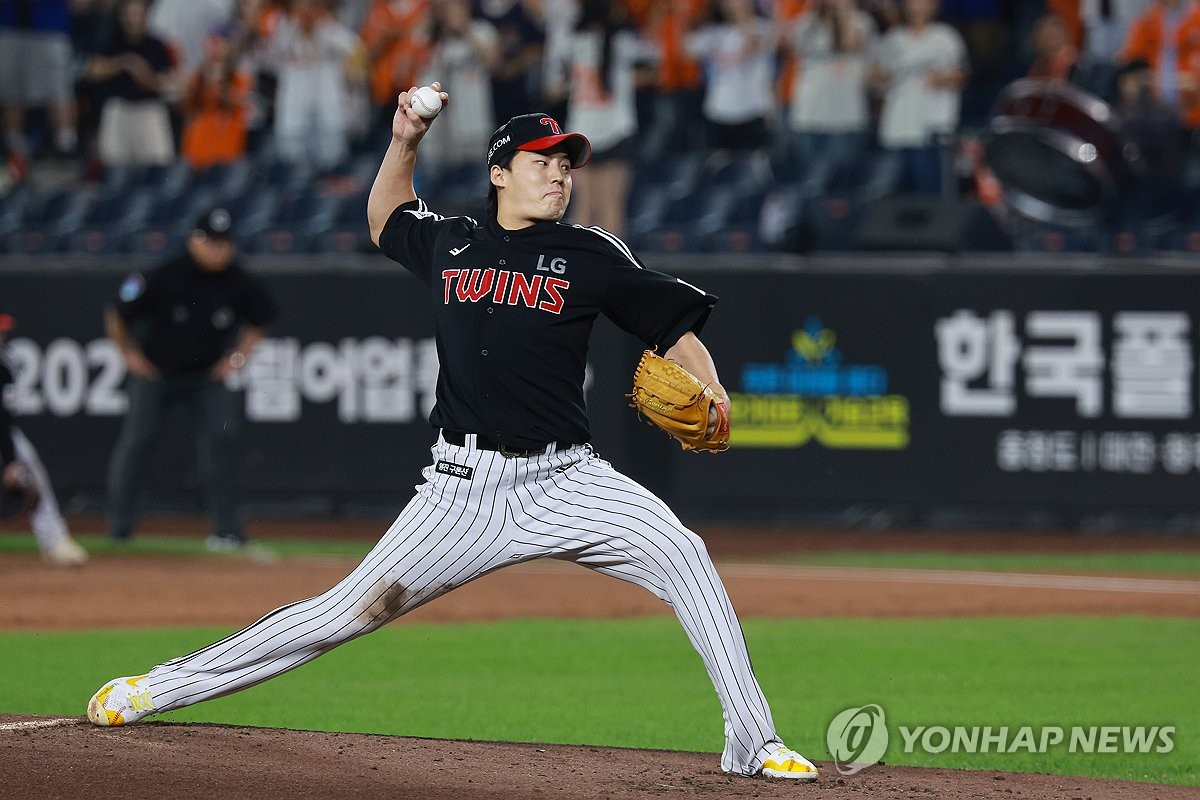 LG, 2차전 선발로 치리노스 대신 임찬규…한화는 류현진 출격