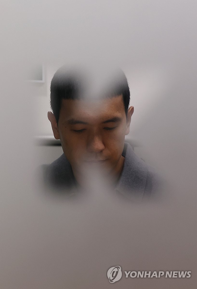 한국프로축구연맹 상벌위원회 기다리는 김우성 심판