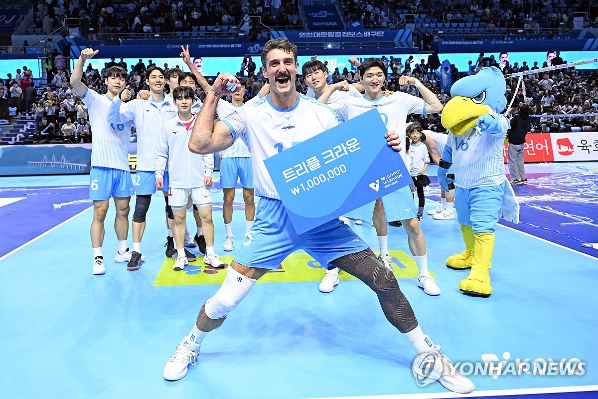 트리플크라운 달성한 러셀