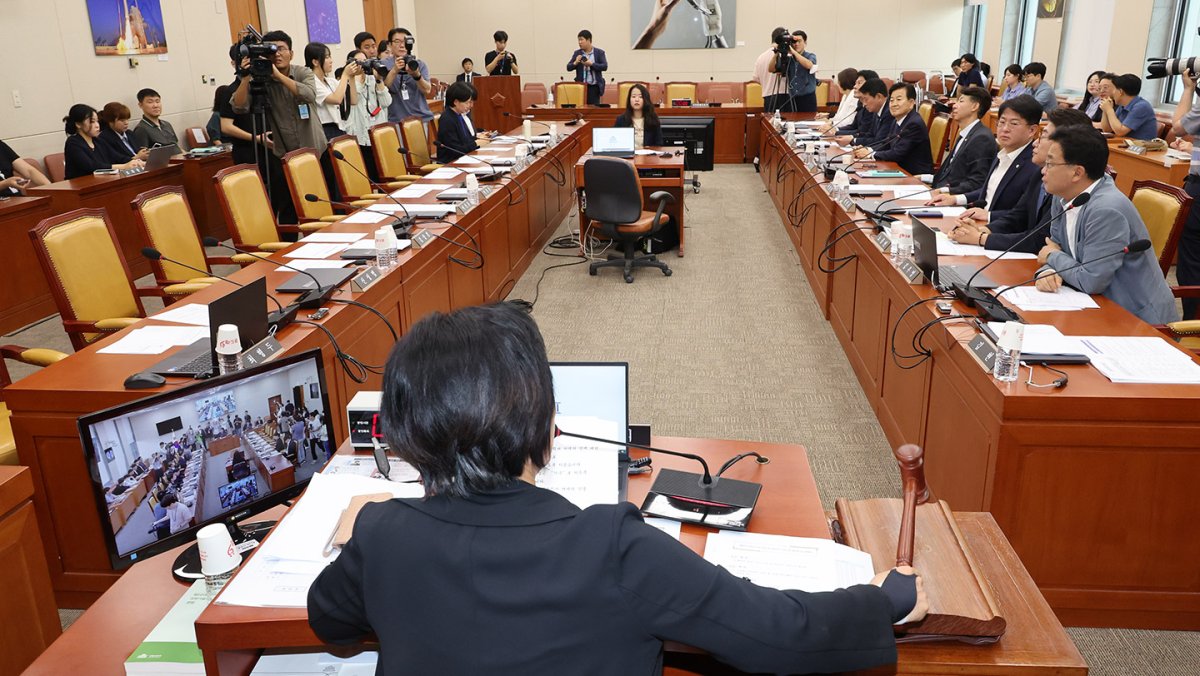 '방송장악 관련 2차 청문회' 실시계획 채택