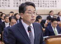 검찰총장 대행 "'마약 수사외압 의혹' 국민 납득할 결과 나올것"