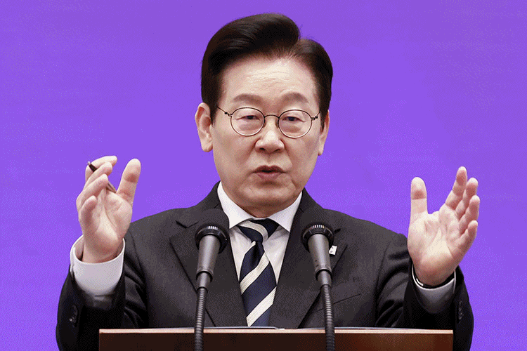 李대통령 %22핵잠, 한미회담 가장 큰 성과…中日 중재역할 바람직%22